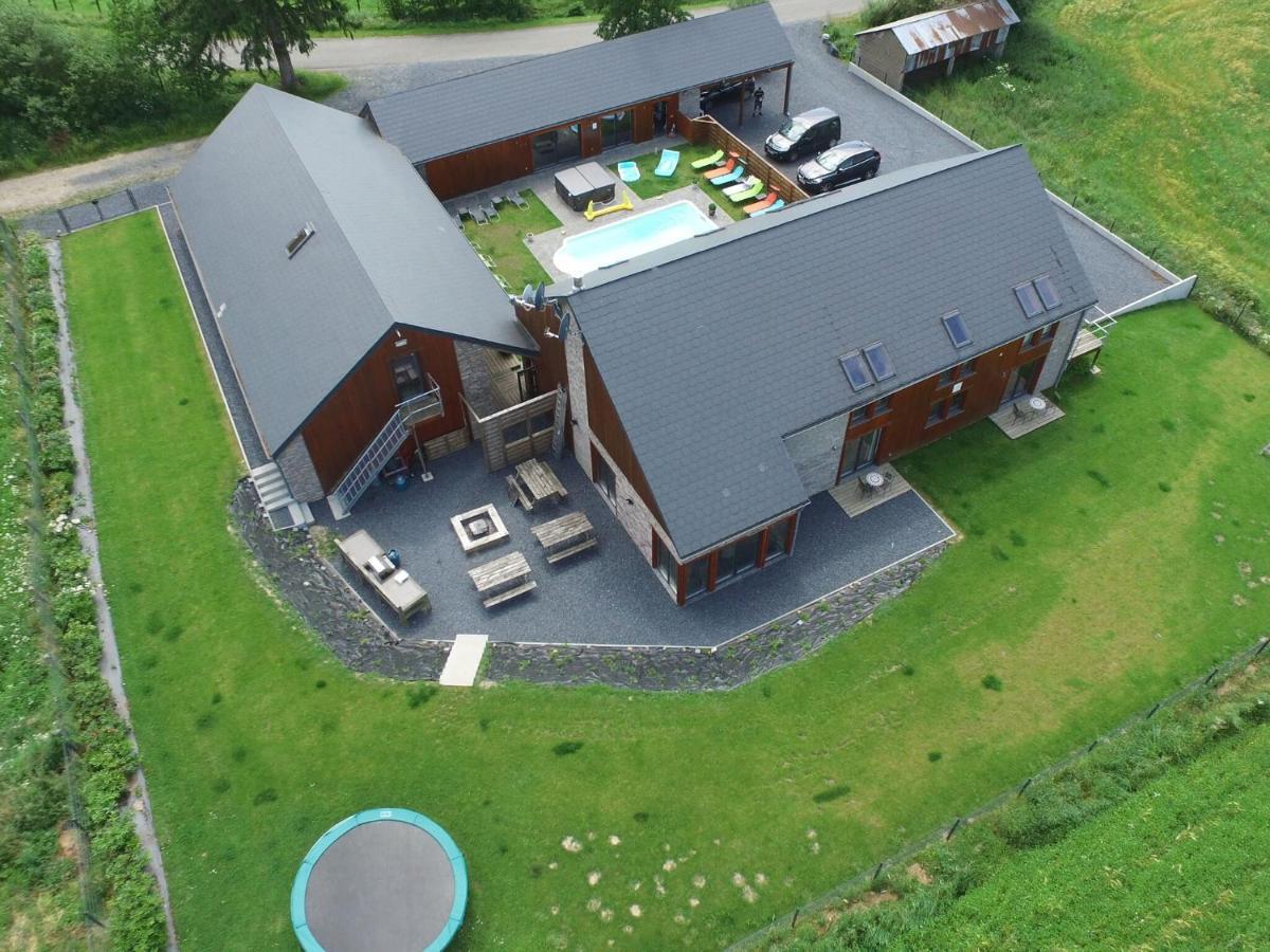 Beautiful Villa With Heated Outdoor Pool Manhay Bagian luar foto