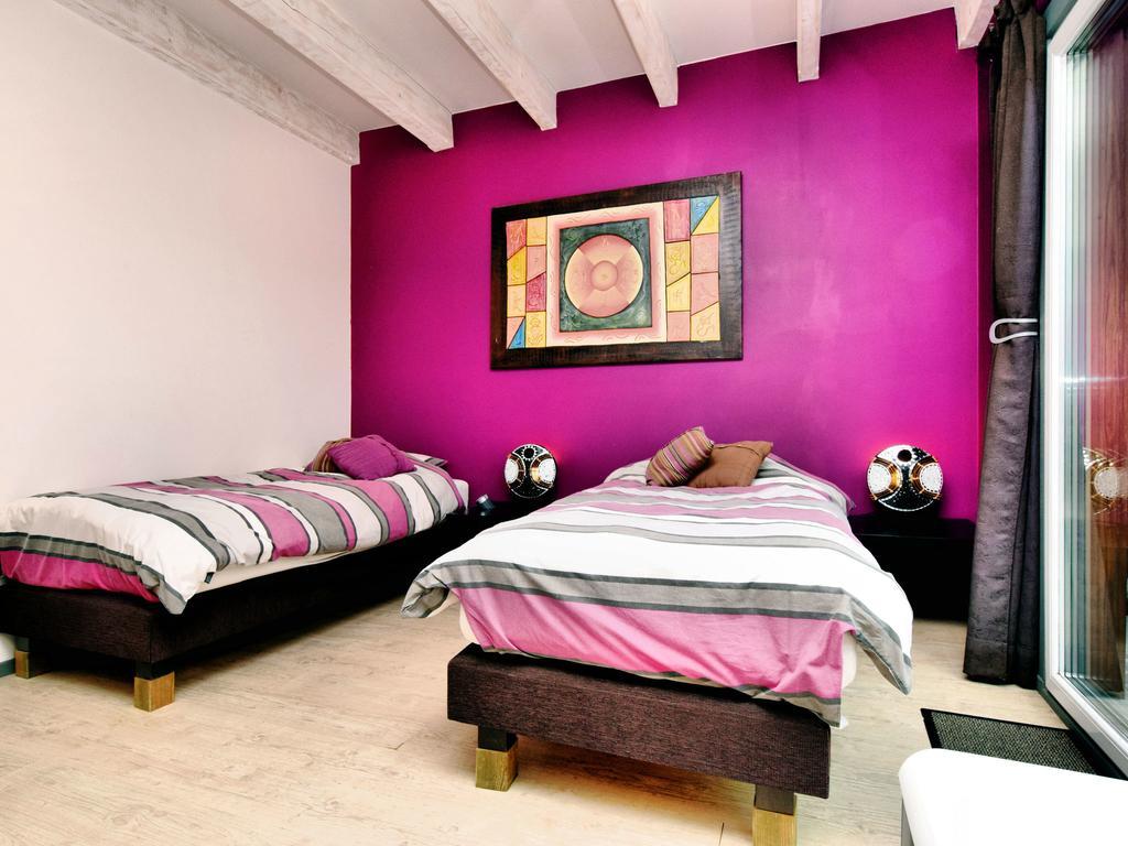 Beautiful Villa With Heated Outdoor Pool Manhay Bagian luar foto